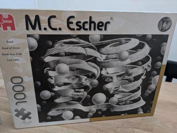 M.C. Escher puzzel 'Band of union' 1000 stukjes beschikbaar voor biedingen