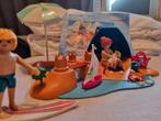 Strand tafereeltje met surf dude en baby 9425, Ophalen of Verzenden, Gebruikt, Complete set
