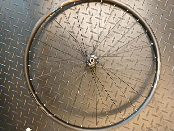 Shimano RS WH-171-CL Disc 28" wielset Shimano/SRAM- vrijloop, Fietsen en Brommers, Fietsonderdelen, Zo goed als nieuw, Racefiets