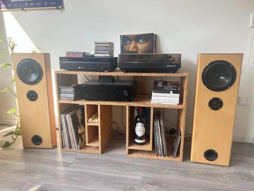 Gratis TV/stereo meubel van OSB-plaat, Huis en Inrichting, Kasten | Televisiemeubels, Zo goed als nieuw, Minder dan 100 cm, 100 tot 150 cm