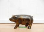 028* Bronzen varken staand (Boven €75 geen verzendkosten), Tuin en Terras, Tuinbeelden, Nieuw, Overige materialen, Ophalen of Verzenden