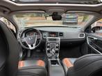 Volvo V60 2.5 T5 AWD 5 Cilinder! Schuifdak Keyl € 23.900,0, Auto's, 2497 cc, Zwart, Leder, 256 pk