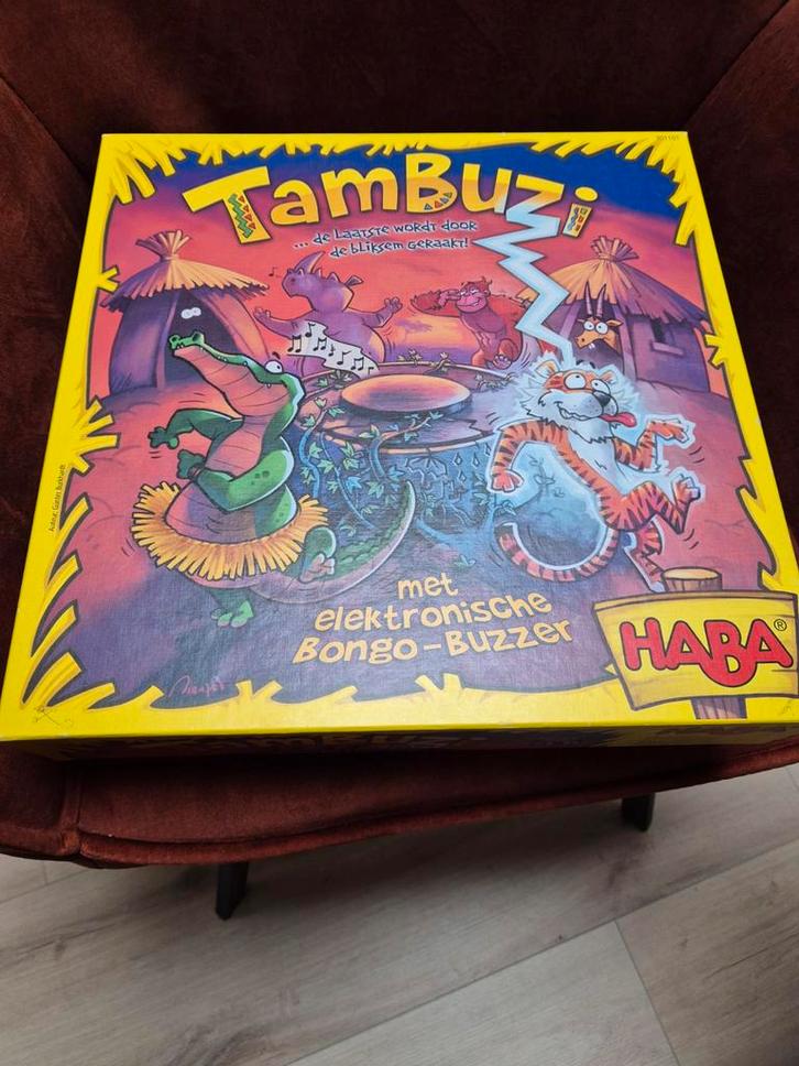 Tambuzi - HABA - Leuk familiespel met Bongo-Buzzer!, Hobby en Vrije tijd, Gezelschapsspellen | Bordspellen, Zo goed als nieuw