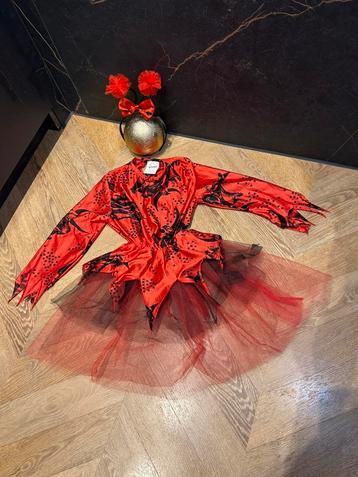 Heks jurk Halloween maat 140 nieuw verkleedfeest rood zwart beschikbaar voor biedingen