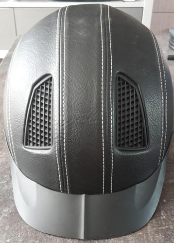 Z.G.A.N ZWART CAP (leder-effect), MERK QHP, MAAT 55/58 beschikbaar voor biedingen