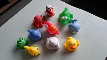 Badspeelgoed (10 dieren) beschikbaar voor biedingen