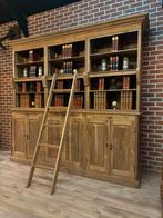 Boekenkast / bibliotheekkast met ladder / trap, Ophalen, Met deur(en), Gosem engelstraat 7 elim, Info@chesterfieldjunkie.nl