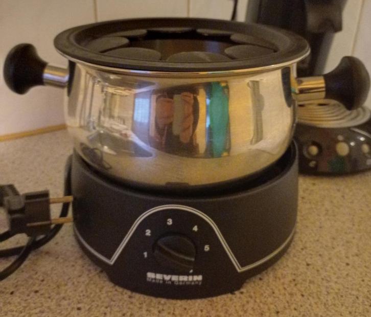 RVS Severin Fonduepan in zeer goede staat met vorkjes, Witgoed en Apparatuur, Fonduesets, Zo goed als nieuw, Fonduepan, Elektrisch