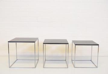 Bijzettafeltjes PK 71 Poul Kjaerholm beschikbaar voor biedingen