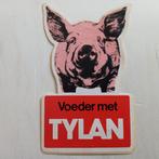 Oude sticker.  Voeder met TYLAN.       VARKENS., Verzamelen, Stickers, Ophalen of Verzenden, Zo goed als nieuw, Overige typen