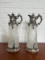 2 prachtige antieke uitgewertke wijnkannen, Ophalen of Verzenden