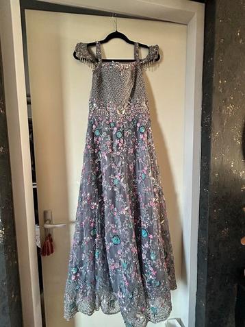 Nieuwe Avondjurk Maat S beschikbaar voor biedingen