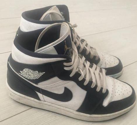 Jordan hoge sneakers mt 44, Kinderen en Baby's, Ophalen of Verzenden, Gebruikt, Jongen of Meisje, Schoenen