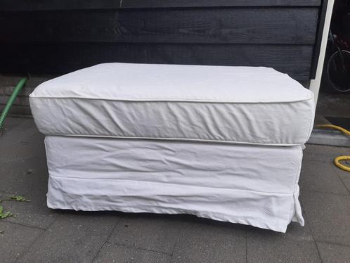 Ikea Ektorp voetenbank wit, Huis en Inrichting, Banken | Voetenbanken en Poefen, Gebruikt, 75 tot 100 cm, 50 tot 75 cm, Rechthoekig