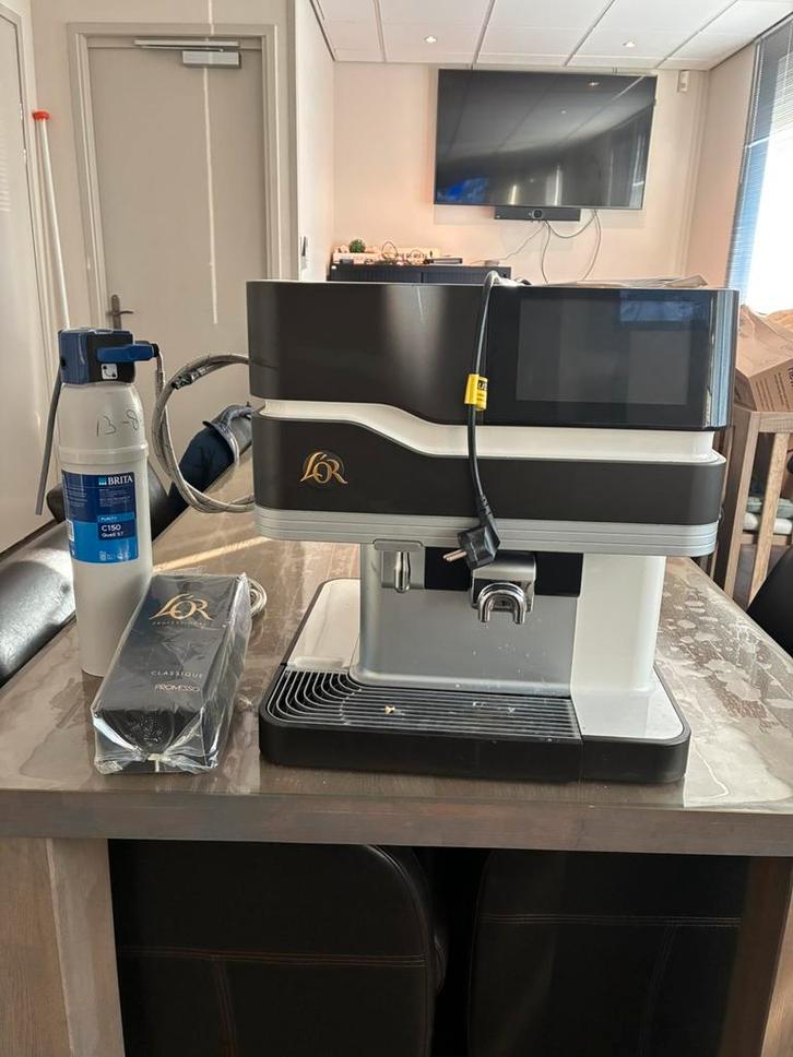 Koffiezetapparaat Professioneel, Witgoed en Apparatuur, Koffiezetapparaten, Gebruikt, Gemalen koffie, Koffiemachine, 10 kopjes of meer