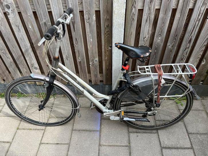 Gazelle Fiets Noble d’Lite SL, Fietsen en Brommers, Fietsen | Dames | Damesfietsen, Zo goed als nieuw, Gazelle, Ophalen