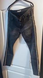 Karostar skinny broek met glitter - maat 44, Kleding | Dames, Spijkerbroeken en Jeans, Zwart, Ophalen of Verzenden, Karostar, W33 - W36 (confectie 42/44)