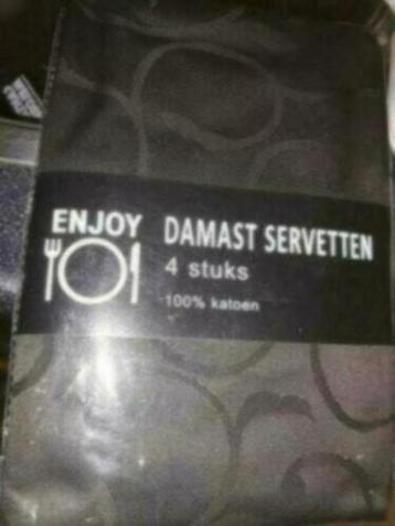 Luxe Servetten (zwart) beschikbaar voor biedingen