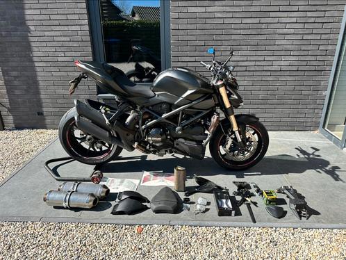 Ducati Streetfighter 848 TESTASTRETTA/RIZOMA/VOLL/10700km, Motoren, Motoren | Ducati, Particulier, Naked bike, 2 cilinders, Ophalen