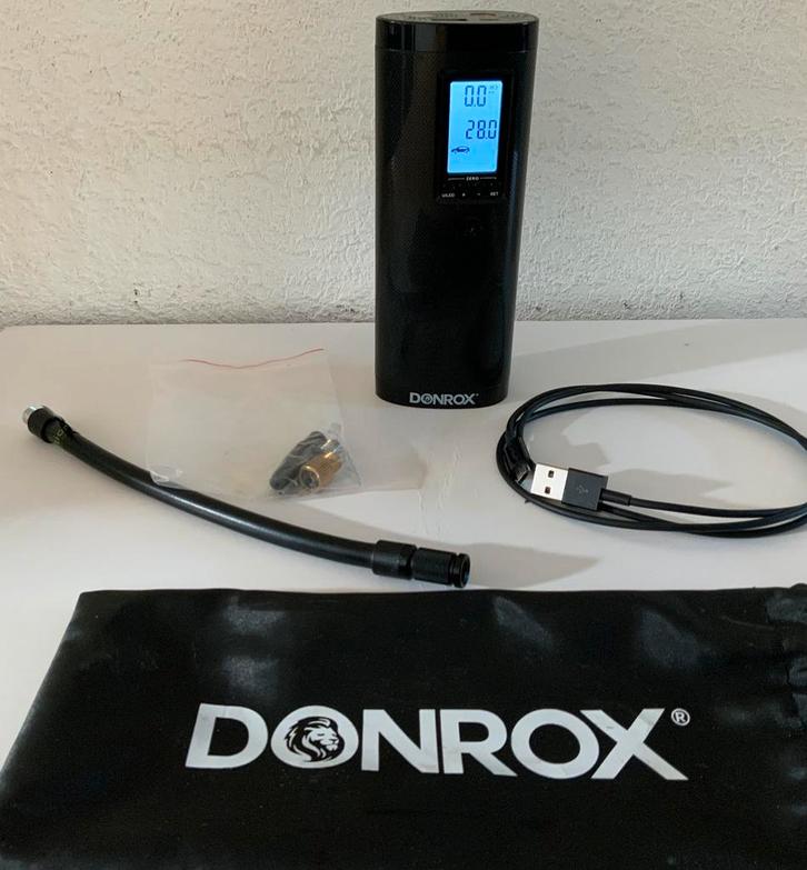 KOOPJE: DONROX AP2 digitale bandenpomp. Auto, fiets, bal enz, Doe-het-zelf en Verbouw, Compressors, Gebruikt, 6 tot 10 bar, Minder dan 25 liter