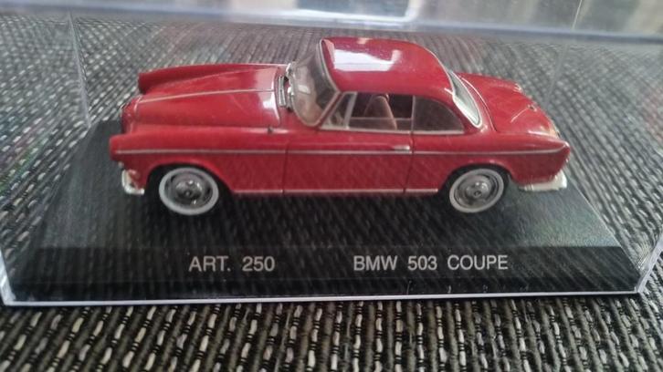 BMW klassieke modellen Minichamps detailcars, 1:43, Hobby en Vrije tijd, Modelauto's | 1:43, Zo goed als nieuw, Auto, Corgi, Ophalen of Verzenden