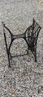 Singer naaimachine onderstel, Antiek en Kunst, Antiek | Naaimachines, Ophalen