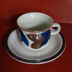 3 vintage kop-en-schotels, Gebruikt, Ophalen of Verzenden, Overige stijlen, Kop(pen) en/of Schotel(s)