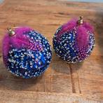 Kerstornament bont 2x paars/goud en roze veren, Diversen, Kerst, Ophalen of Verzenden, Zo goed als nieuw