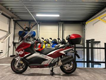 Gilera Gp 800 beschikbaar voor biedingen