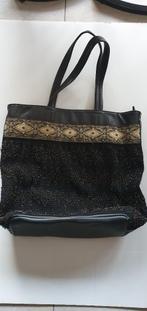 Vintage schoudertas - leer met kralen - grote tas, Shopper, Gebruikt, Ophalen of Verzenden, Zwart