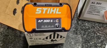 STIHL accu AP300S  beschikbaar voor biedingen