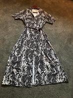 Lange print doorknoop jurk Made in ITALY maat M, Kleding | Dames, Jurken, Ophalen of Verzenden, Zo goed als nieuw, Maat 38/40 (M)