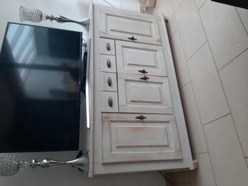 Tv/dressoir White wash beschikbaar voor biedingen