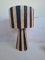 Handgemaakte raffia lamp gestreept 50cm hoog, Ophalen of Verzenden, Nieuw, Rond