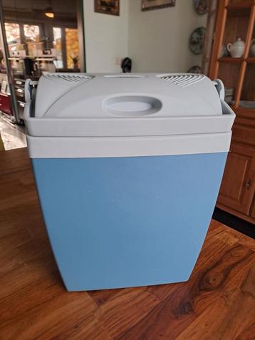 Elektrische Koelbox voor Auto - Perfect voor Onderweg! beschikbaar voor biedingen