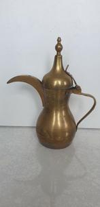 2306) Arabisch schenkkan van koper, Antiek en Kunst, Ophalen of Verzenden