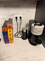 Nespresso Vertuo next + Cups & Melkopschuimer, Witgoed en Apparatuur, Koffiezetapparaten, Ophalen, Koffiemachine, Zo goed als nieuw