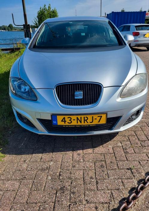 OPKNAPPER!!!! Seat Leon 1.2 TSI 77KW 2010 Grijs, Auto's, Seat, Particulier, Leon, Benzine, A, Hatchback, Handgeschakeld, Origineel Nederlands