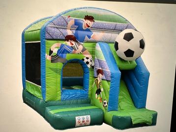 Springkussen voetbal €75,-Past in elke tuin beschikbaar voor biedingen