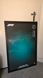 Poster Mercedes F1 (90x60cm) in Zwarte Lijst (perfect Lego), Nieuw, Ophalen of Verzenden, 75 cm of meer, 50 tot 75 cm