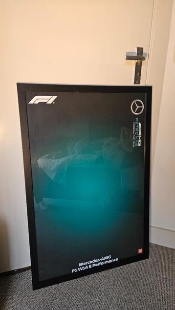 Poster Mercedes F1 (90x60cm) in Zwarte Lijst (perfect Lego) beschikbaar voor biedingen