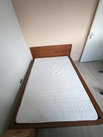 Ikea bed, Huis en Inrichting, Slaapkamer | Bedden, 160 cm, Gebruikt, 210 cm, Bruin
