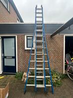 Ladder met 2x 14 tredes, Doe-het-zelf en Verbouw, Ladders en Trappen, Ophalen, Zo goed als nieuw, 4 meter of meer