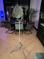 Industriele lamp op statief, Antiek en Kunst, Ophalen