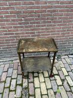 Bijzettafel hout met wieltjes, Huis en Inrichting, Tafels | Bijzettafels, Ophalen, Gebruikt, Rechthoekig, 60 cm of meer