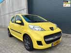 Peugeot 107 1.0i 12V Millesim 200 AIRCO 5DRS 1EIG NAVI, Voorwielaandrijving, Euro 5, Stof, Gebruikt