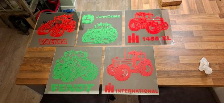 Traktor Spiegels - Diverse Merken - 30x30cm, Huis en Inrichting, Woonaccessoires | Lijsten, Minder dan 50 cm, Minder dan 50 cm