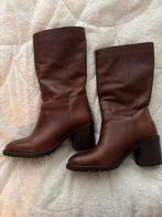 Bruine laarzen maat 38 - zo goed als nieuw, Kleding | Dames, Schoenen, Ophalen of Verzenden, Zo goed als nieuw, Bruin, Lage of Enkellaarzen