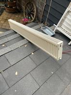 Radiator - Lange uitvoering 220x30 (T22), Ophalen, 30 tot 80 cm, Gebruikt, Radiator
