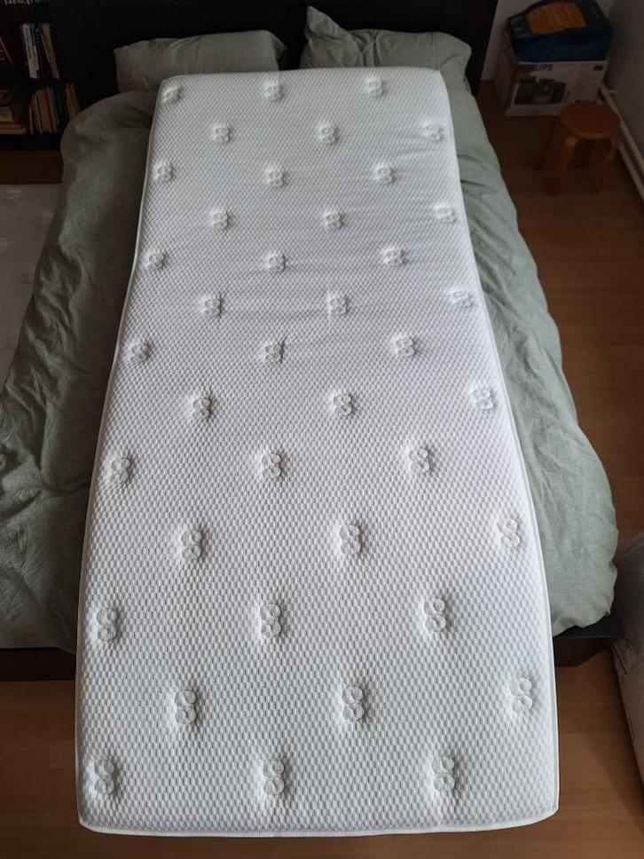 Twee Topmatrassen Velvet, Huis en Inrichting, Slaapkamer | Matrassen en Bedbodems, Zo goed als nieuw, Matras, 210 cm, Eenpersoons